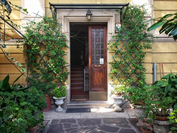 Golden House Διαμέρισμα Μπολόνια Εξωτερικό φωτογραφία